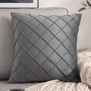 Dutch Velvet Cushion Cover – Luxury Decorative Pillow Cover for Sofa, Bed & Living Room | Soft, Modern & Elegant Home Décor