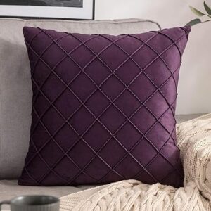 Dutch Velvet Cushion Cover – Luxury Decorative Pillow Cover for Sofa, Bed & Living Room | Soft, Modern & Elegant Home Décor